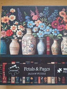 NWOT Petals & Pages Floral 1000 Pc Jigsaw Puzzle - Colorful Vase Bouquet
